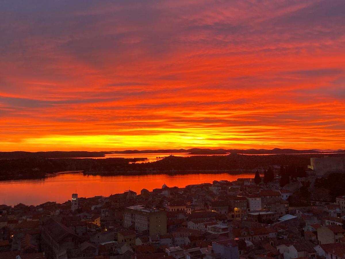 Apartment Barone Sibenik - City View & Free Parking Exterior foto