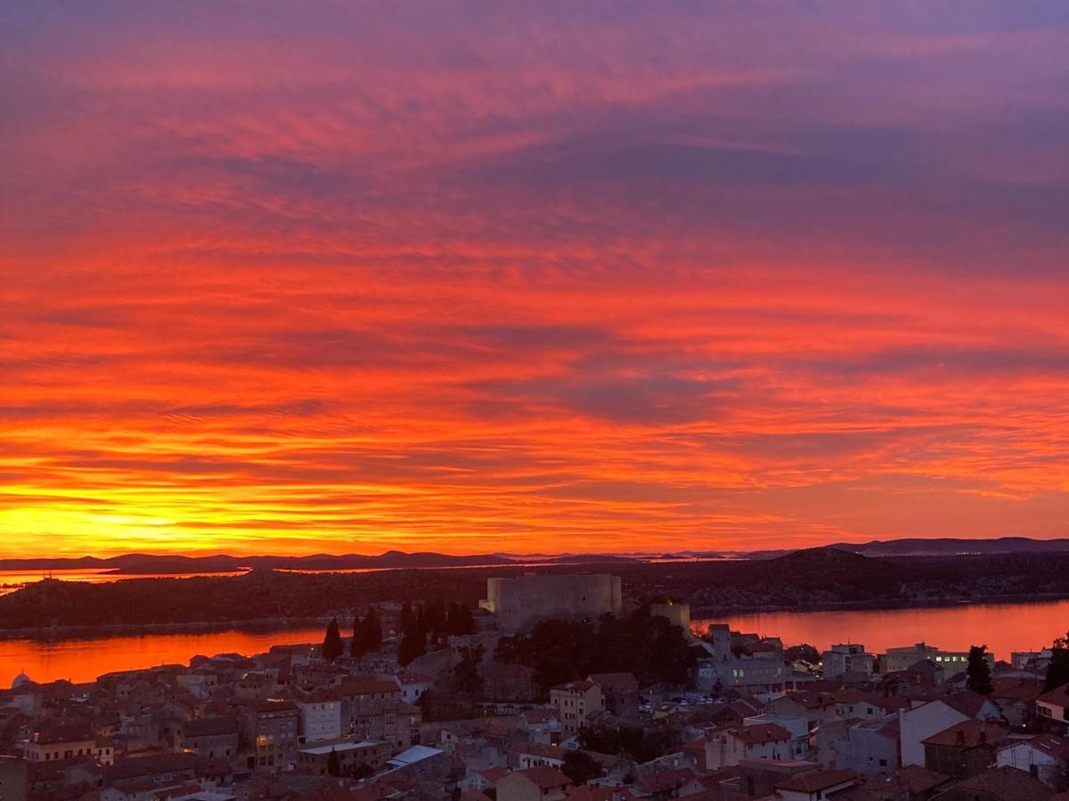 Apartment Barone Sibenik - City View & Free Parking Exterior foto